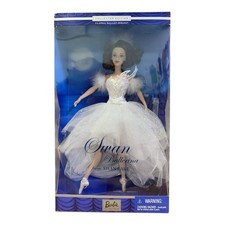 Barbie Fashion Doll Lago dei