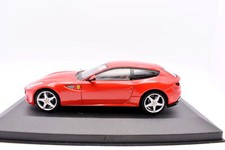 Modellino auto scala 1:43 Ferrari FF Hotwheels diecast modellismo da collezione
