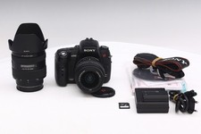 Kit fotocamera reflex digitale