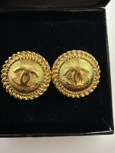 Orecchini perno chanel tono - orecchini,