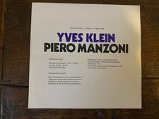 Yves Klein Piero Manzoni Invito pieghevole 20 x 21 cm. The Tate Gallery 1974