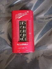 Hughes & Kettner Red Box 5