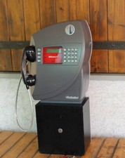 Rarissimo telefono pubblico a