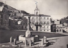 ALLUMIERE: Piazza Vittorio