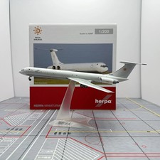   Herpa Wings 1/200