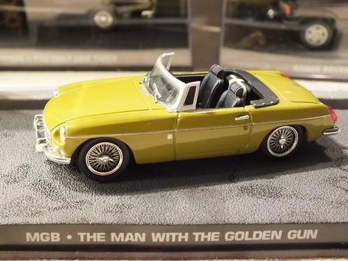 James bond 007 - bond, dalla