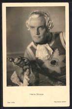 Attore Hans Stüwe in costume