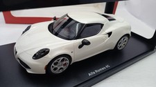  AA70188 Autoart Alfa Romeo 4c (white) 1/18