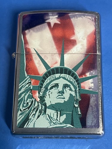 Zippo 2010 statua della - statua,