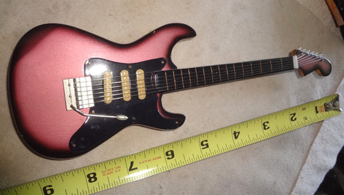 Chitarra strat miniatura - strat,