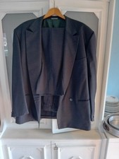 vestito da uomo giacca e