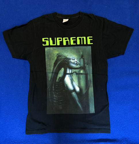 Supreme shirt giger - shirt,