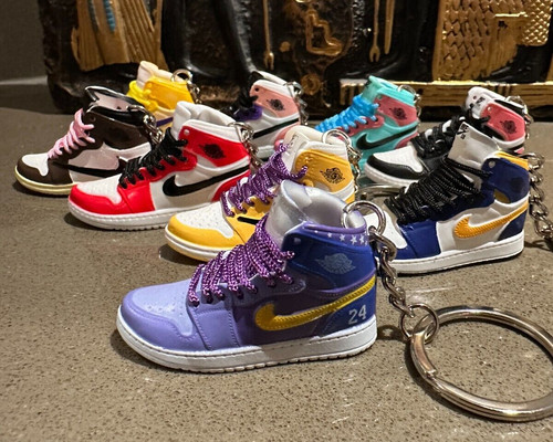 Mini shoes jordan keychain - 3d,