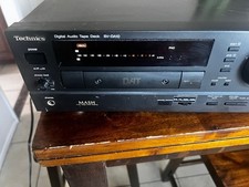 Technics SV-DA10 DAT Player