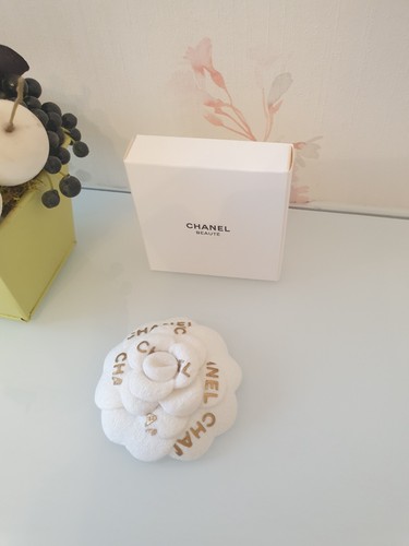 Chanel camelia blanc tissu - camelia,