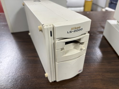 Nikon 2000 scanner - ls-2000,