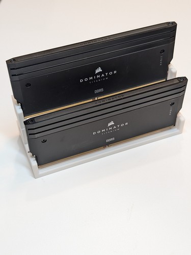 Corsair dominator titanium rgb - titanium,