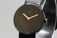 902/999 [quasi come nuovo] Omega Art Collection 1982 orologio da donna al quarzo dal GIAPPONE