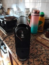 macchina caffè Bialetti (colore nero) in buone condizioni 