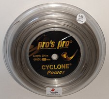 Forte corda da tennis: 200 m