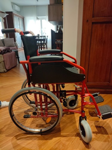 Sedia rotelle per - a,