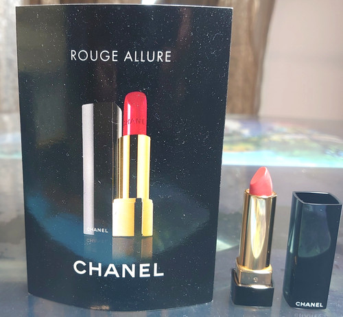 Rouge allure à - rouge,