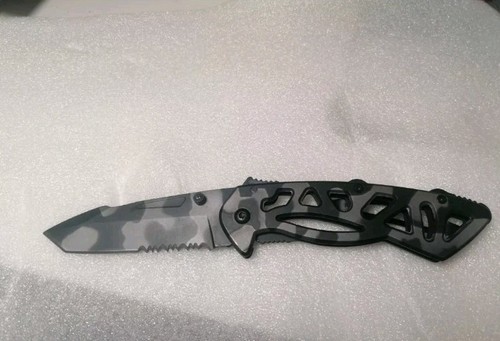 Coltello pieghevole - coltello,
