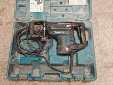 Demolitore Makita Fa Scintille