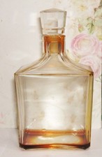 ancien flacon de parfum CARON