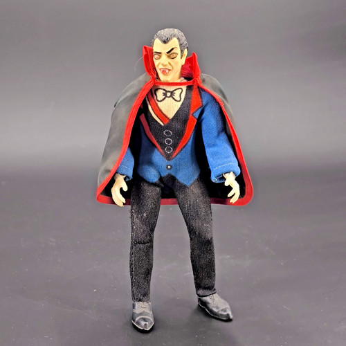 The dreadful dracula 1974 - dracula, mego