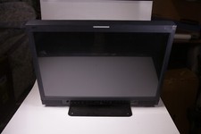 JVC DT-R24L4D Broadcast Mutli