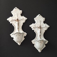 Coppia di acquasantiere con