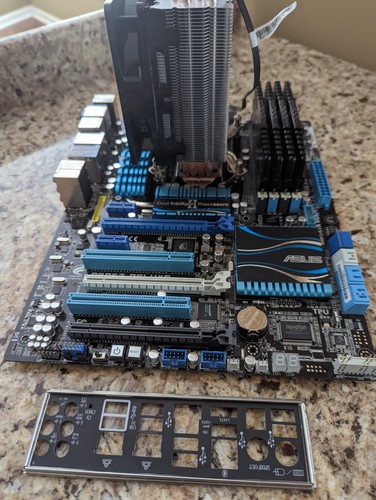 Asus p8p67 deluxe scheda - deluxe, madre