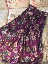 Pantalone primaverile a fiori