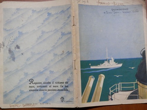 Vecchio quaderno scolastico - , di