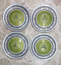 Copricerchi Mercedes W123 - Originale dell'Epoca
