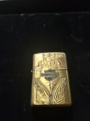 Zippo 1995 barrett smythe - zippo,