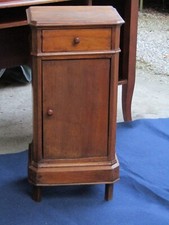 Comodino antico impiallacciato in noce - Piemonte Epoca fine XIX secolo