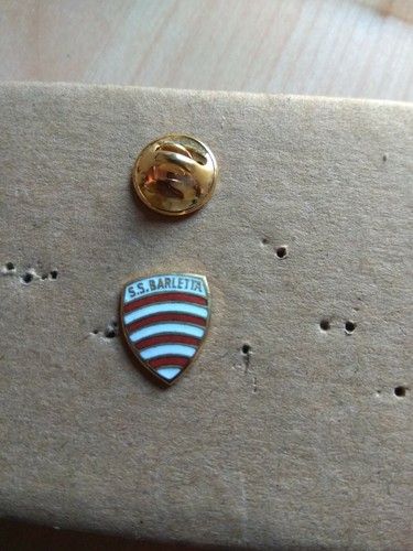 Distintivo calcio barletta - distintivo,