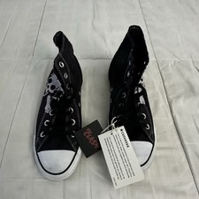 Converse The Clash Skull