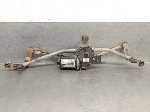W000067049 motorino