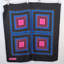 Foulard Yves Saint Laurent  in pura seta colore multicolore 82x82cm