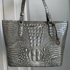 Borsa Brahmin Medium Asher in