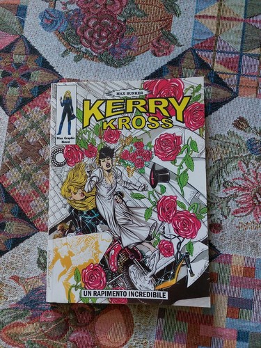 Max graphic novel kerry - graphic,