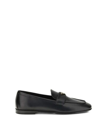 Prada triangle logo loafers - triangle,