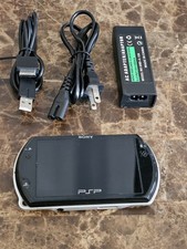 Sony PSP GO Black PSP-N1001 (rara) buone condizioni funziona perfettamente *reset di fabbrica