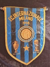 [GAGLIARDETTO] - F.C. Internazionale Milano con trofei 1964-1965.