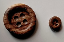 2 BOTTONI VINTAGE IN LEGNO CM. 3,5 E CM 1,5