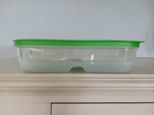 Nuovo Tupperware 7281 FridgeSmart Contenitore Conservazione Frutta Verdura 1 3/4 qt