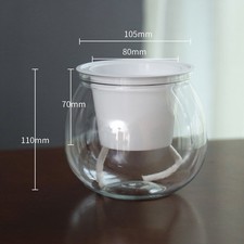 Vaso autoirrigante dal design